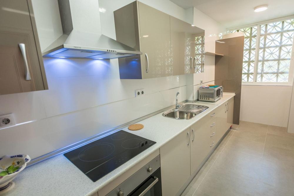 Apartamentos Las Rosas De Capistrano Nerja Kültér fotó