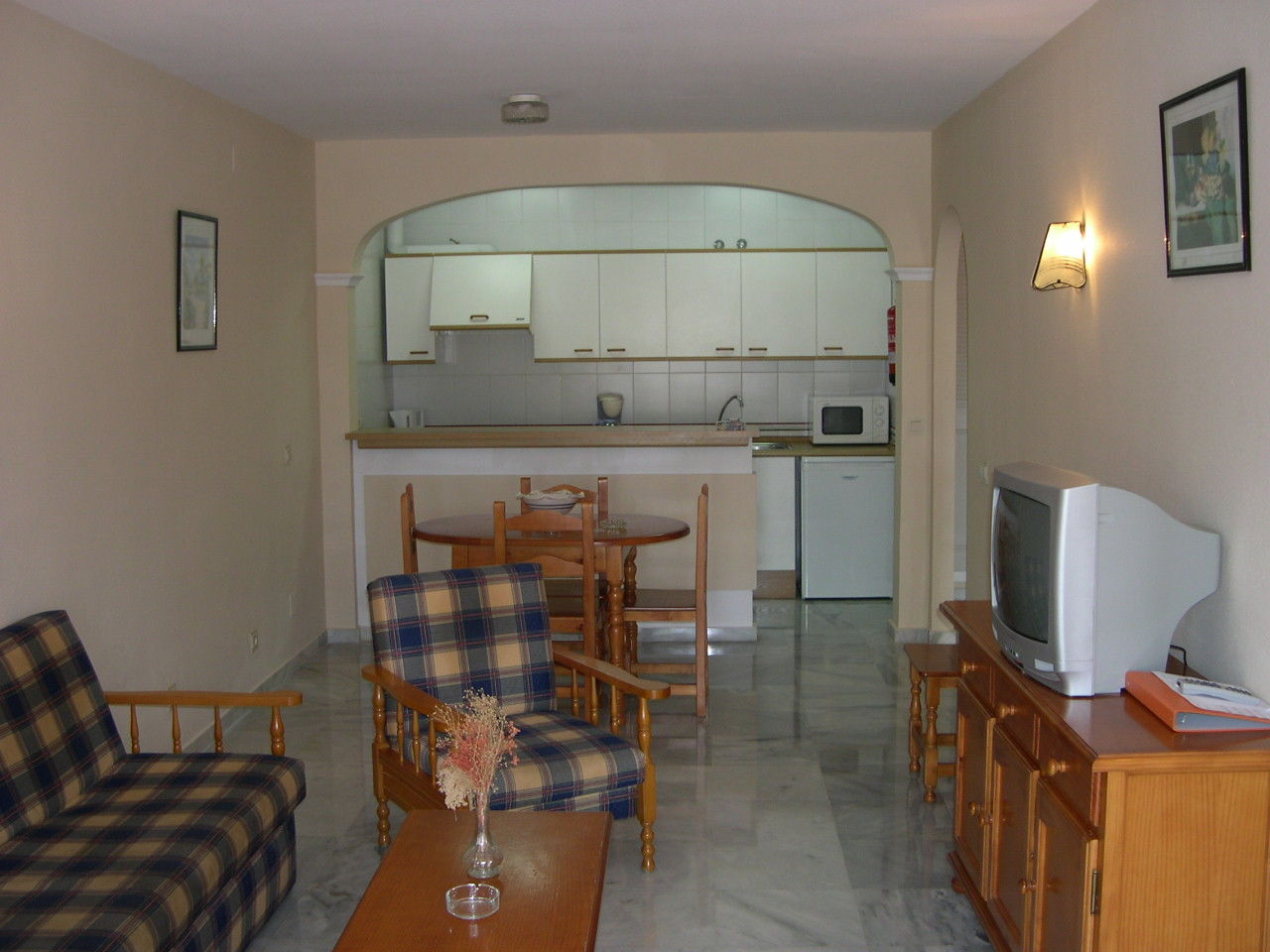 Apartamentos Las Rosas De Capistrano Nerja Kültér fotó